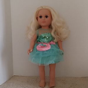 18 inch blonde hair blue eyed doll. My life